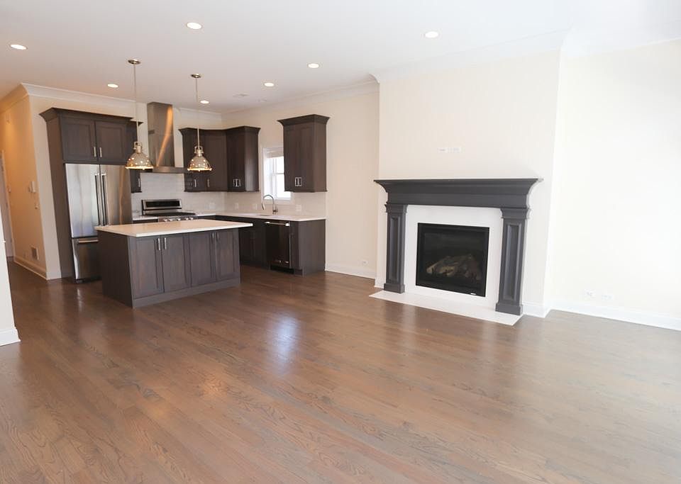 1st image of 878 W Lill Ave #2-L