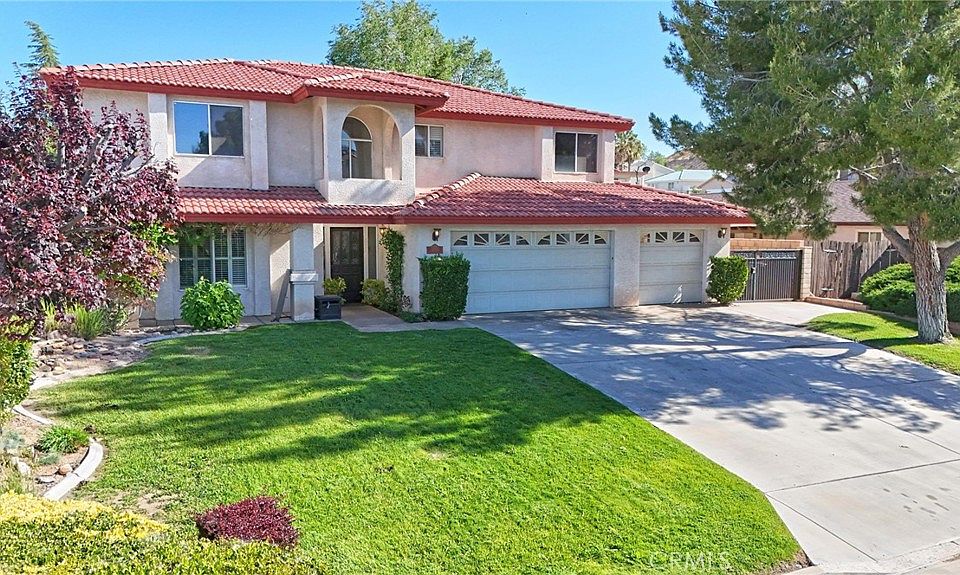1st image of 13855 Evergreen Ln