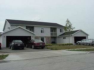 4495 Jacktar Rd APT C, Oshkosh, WI 54901