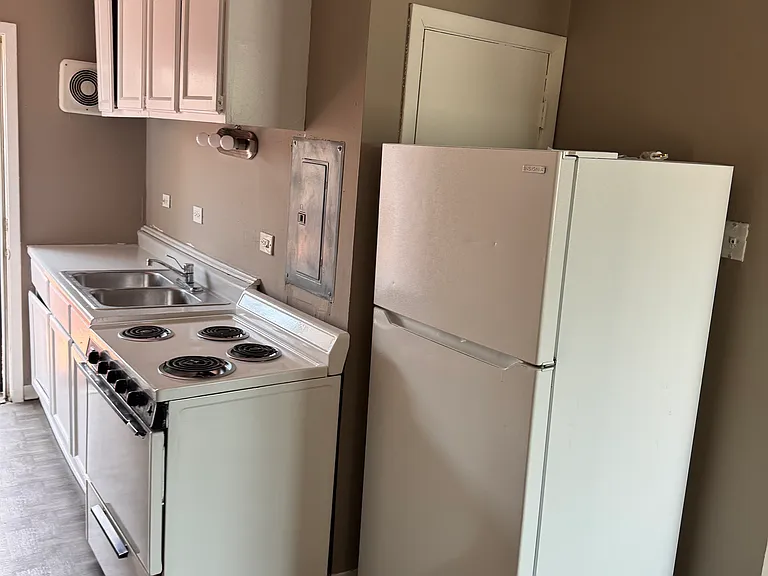 1720 Saint Charles Rd #1 — Photo 7