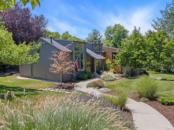242 S 600th St E, Alpine, UT 84004