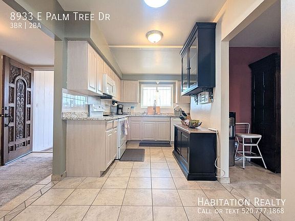 3rd image of 8933 E Palm Tree Dr