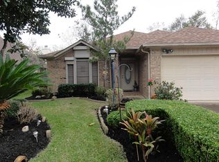 3529 Riverside Dr, Pearland, TX 77581