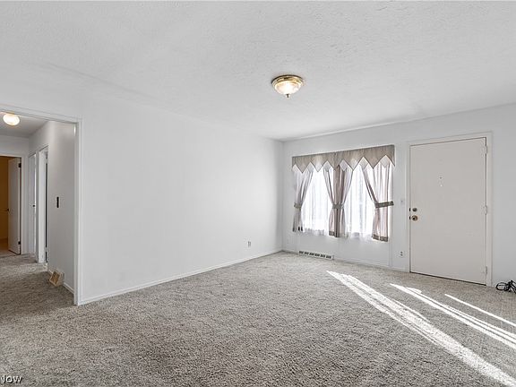 4th image of 255 Taylor Rd