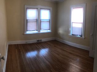 1504 Brookside Ave, Waukegan, IL 60085