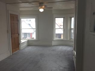 460 1/2 Clark St, Toledo, OH 43605