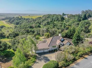 18447 Meadow Ridge Rd, Salinas, CA 93907