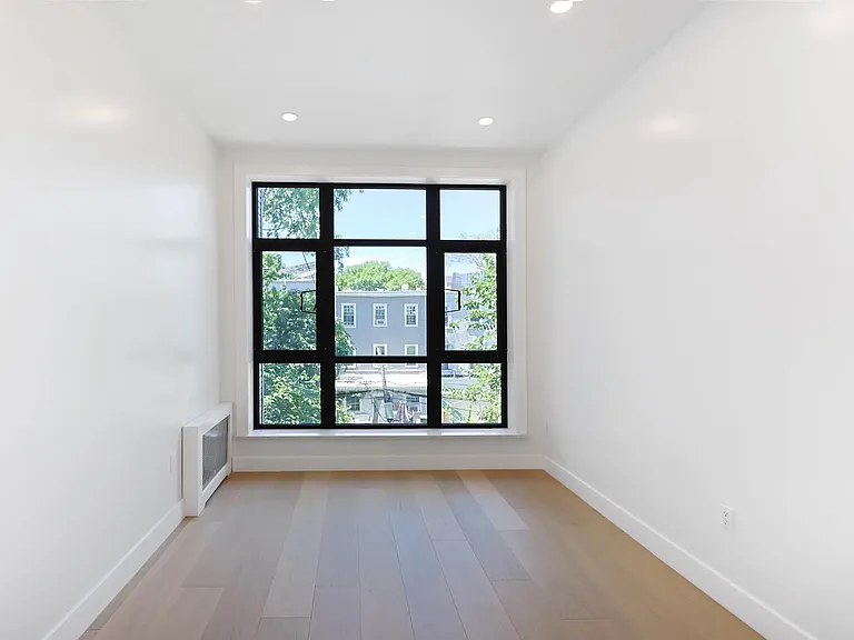 153 Weirfield St #B — Photo 21