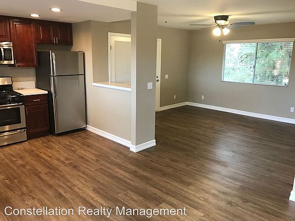 3rd image of 7740 Parkway Dr Unit 207