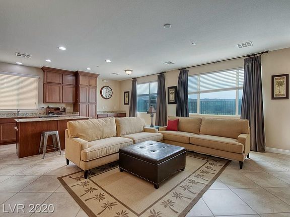 4th image of 87 Avenza Dr