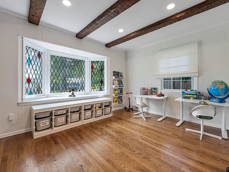 496 Lincoln Ave — Photo 21