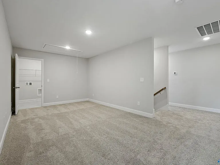 1755 Stampede Cir SE — Photo 23