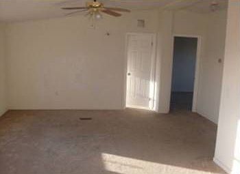 3rd image of 110 Valley View Ct