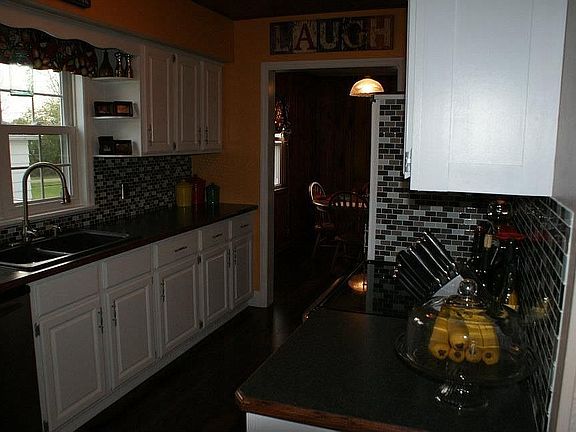 4th image of 416 S Patterson St