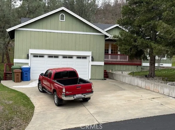 18992 Redbud Rd, Hidden Valley Lake, CA 95467