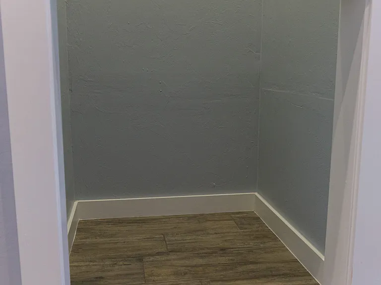 629 Remington Ave — Photo 6
