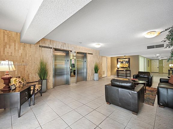3rd image of 805 Cypress Blvd APT 203