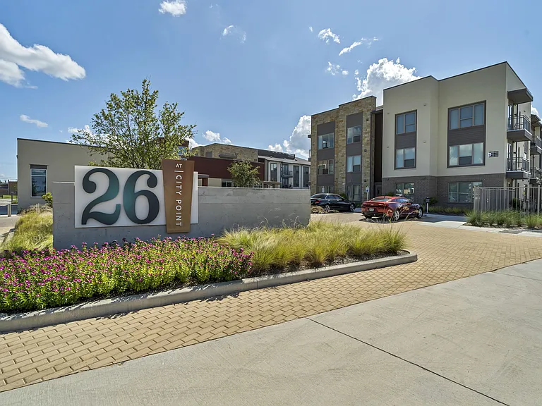 26 at City Point — Photo 52