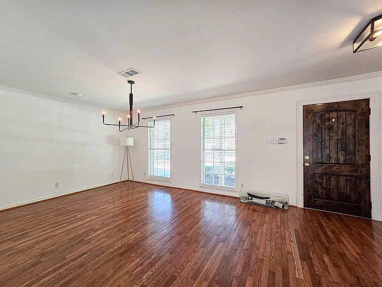9507 Meadowbriar Ln — Photo 23