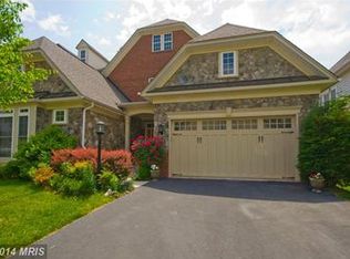 20359 Potomac Landing Ter, Sterling, VA 20165