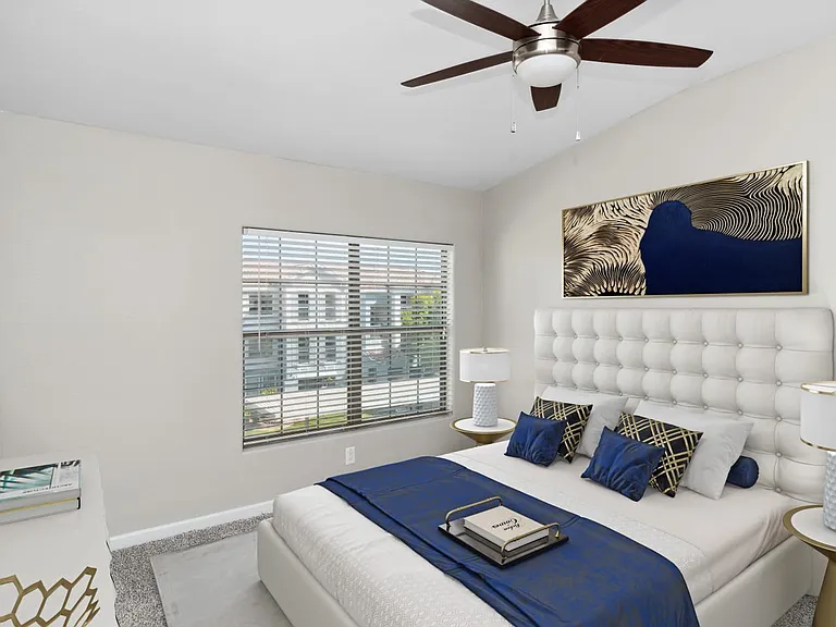 650 E Azure Ave — Photo 5