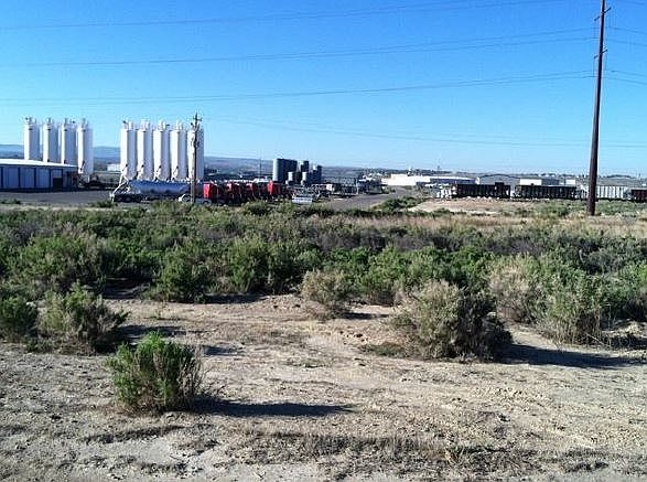 1st image of 604 Dines Way