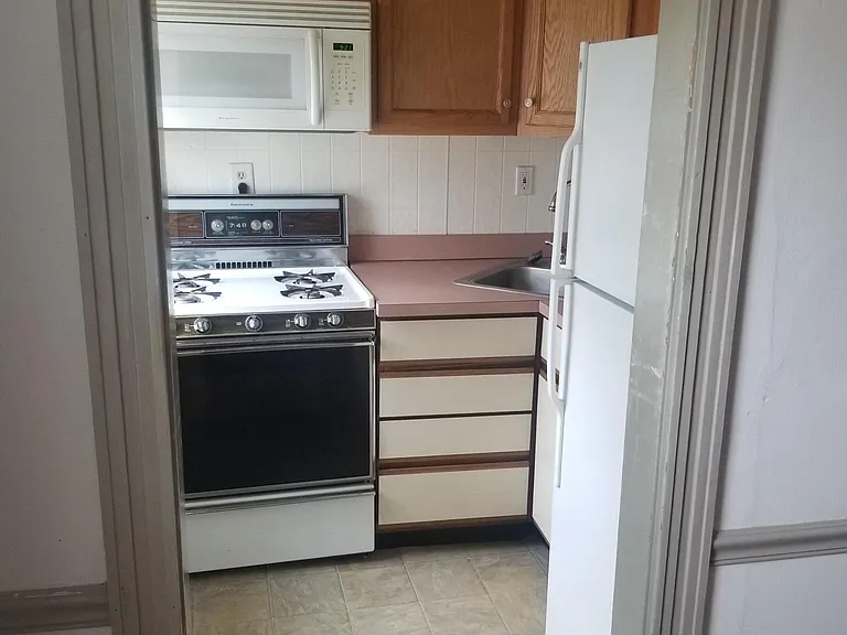 58 E Main St #2 — Photo 6