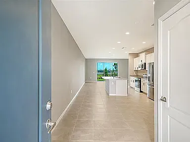 2365 Washington Palm Ct — Photo 4