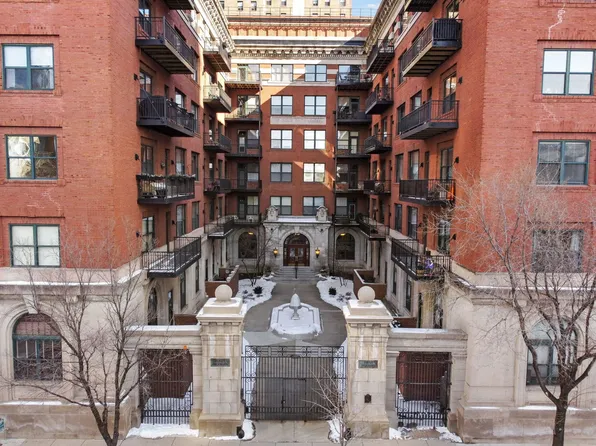 1439 S Michigan Ave APT 412, Chicago, IL 60605