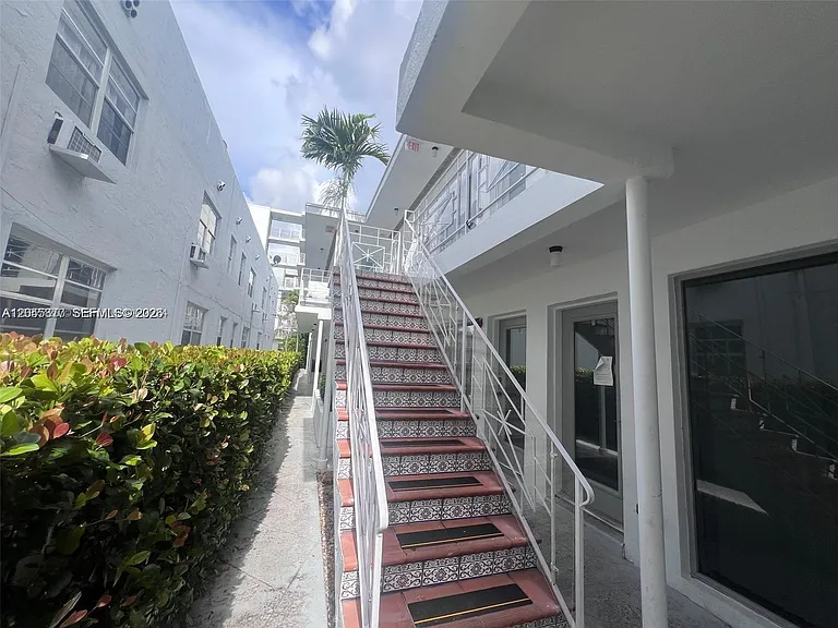 1550 Pennsylvania Ave #126 — Photo 12