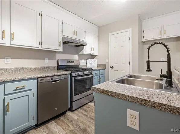 9601 Kate Ln, Ford, VA 23850