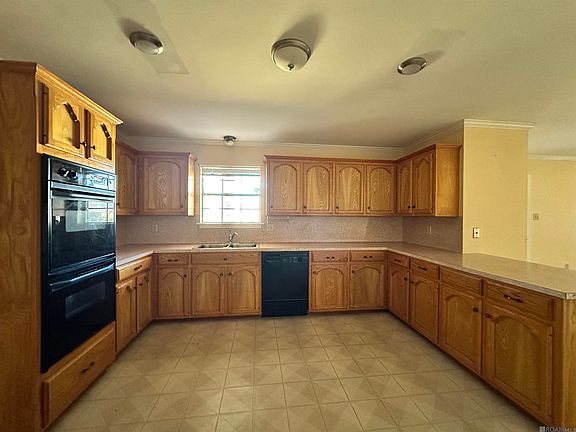 5th image of 4406 Fourchon Dr