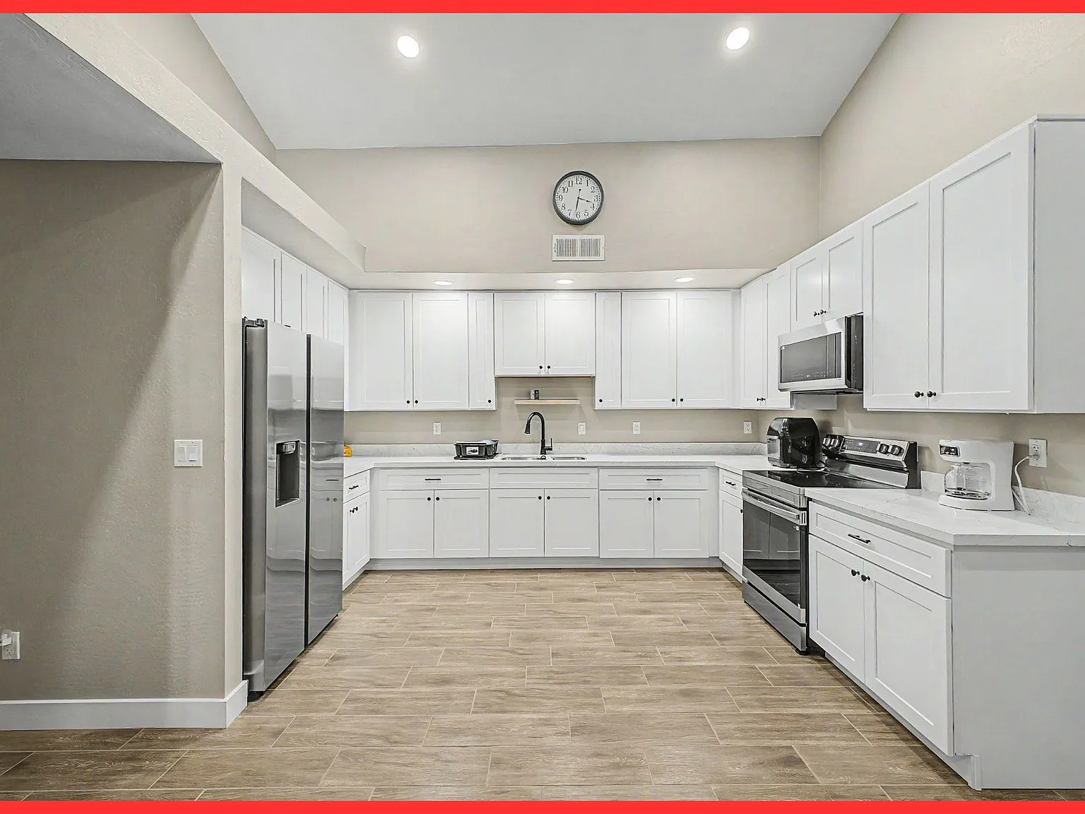 4 bed, 5.0 bath, 2144 sqft, $1,109 — Photo 3