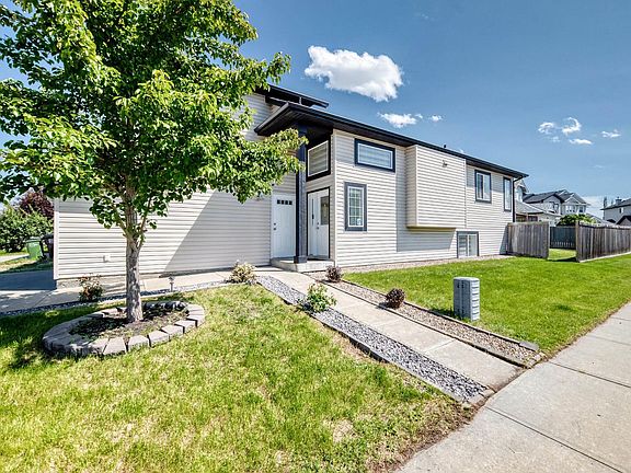 2nd image of 11249 167a Ave NW
