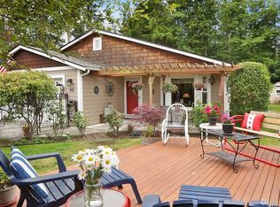 402 Sycamore Rd, Coupeville, WA 98239
