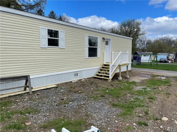 313 Roling Hls, Elbridge, NY 13060