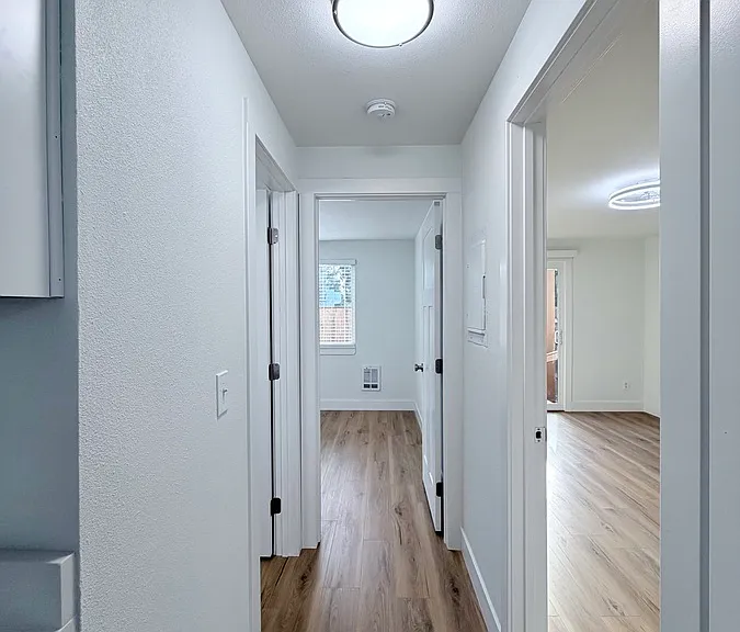 17284 SW Alexander St — Photo 17