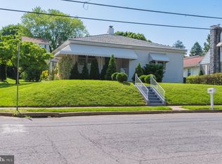 1402 Liberty Ave, Reading, PA 19607