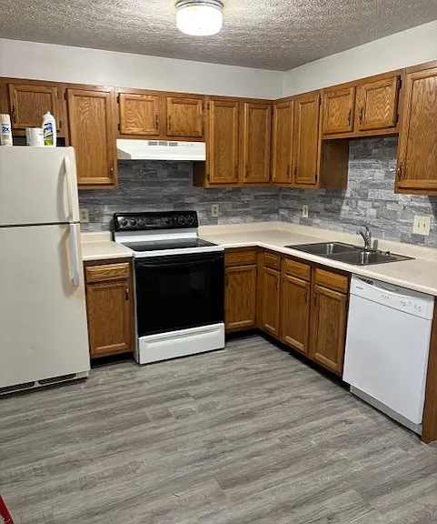 516 Park Dr #2 — Photo 8