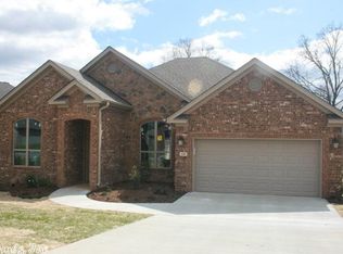 122 Bentley Cir, Little Rock, AR 72210