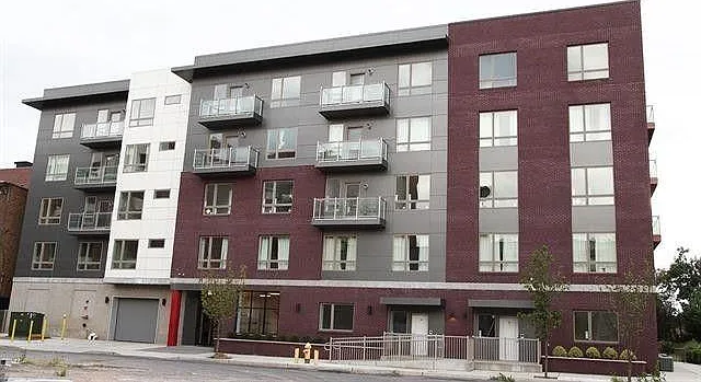71 Skillman Ave #205 — Photo 1