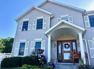 60903 Clover Ridge Ct, Elkhart, IN 46517