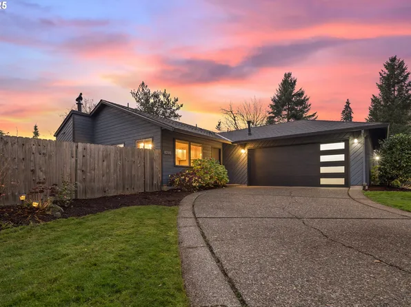 8200 SW Piute Ct, Tualatin, OR 97062