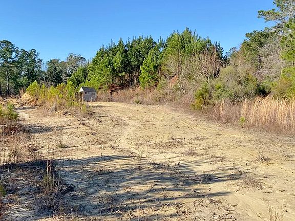 3rd image of 0 Old Pond Rd