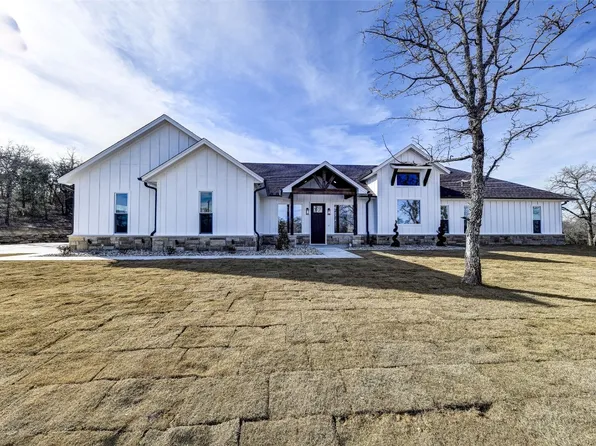 315 Rolling Bend Rd, Alvord, TX 76225