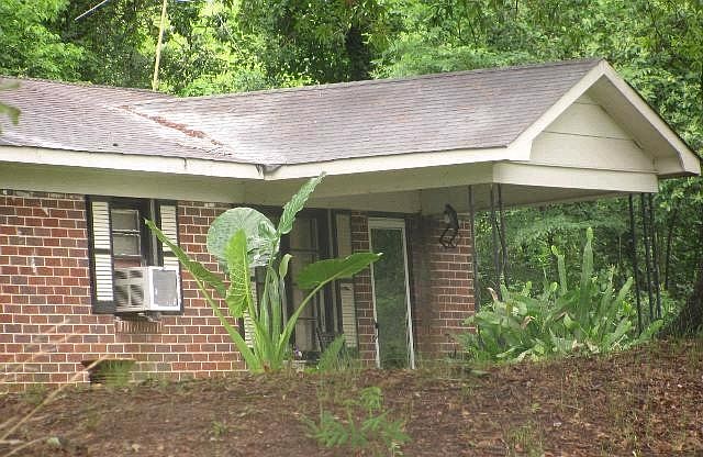 2nd image of 2736 Cone Rd