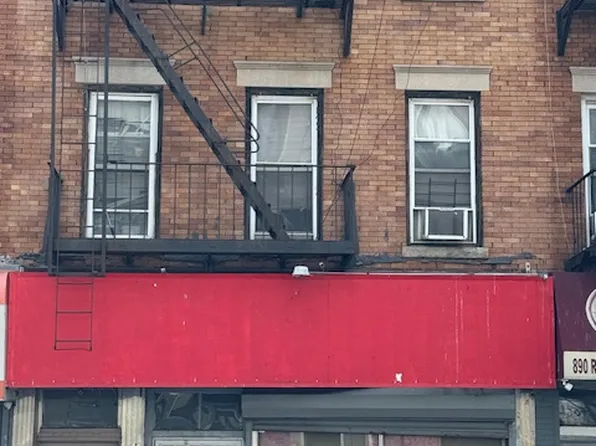 892 Rogers Avenue image 1 of 2