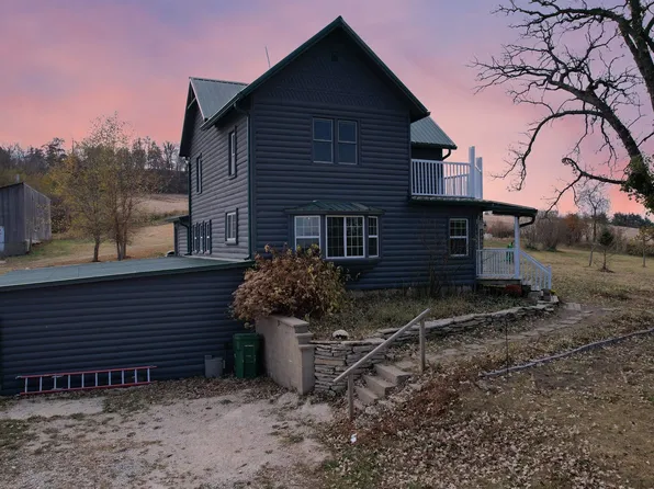 11658 265th St, Volga, IA 52077