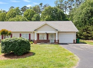 211 S Boyles St, Pilot Mountain, NC 27041
