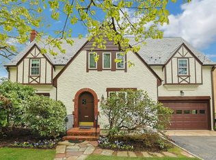 120 Harvard Dr, Hartsdale, NY 10530
